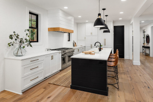 10 Stunning White Kitchen Cabinets That Will Brighten Your Space
